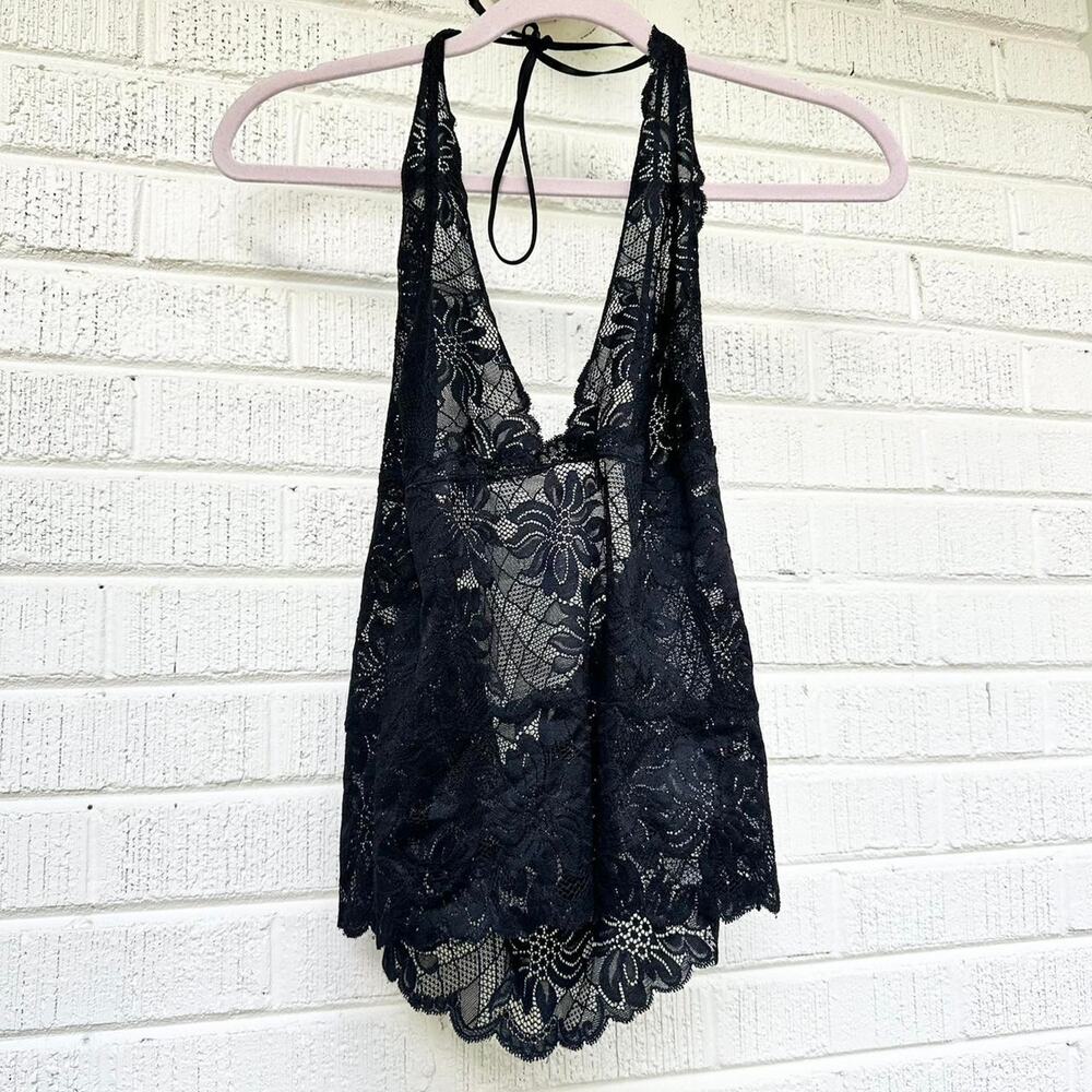 Vintage Y2K Fredericks of Hollywood Black Lace Halter Top